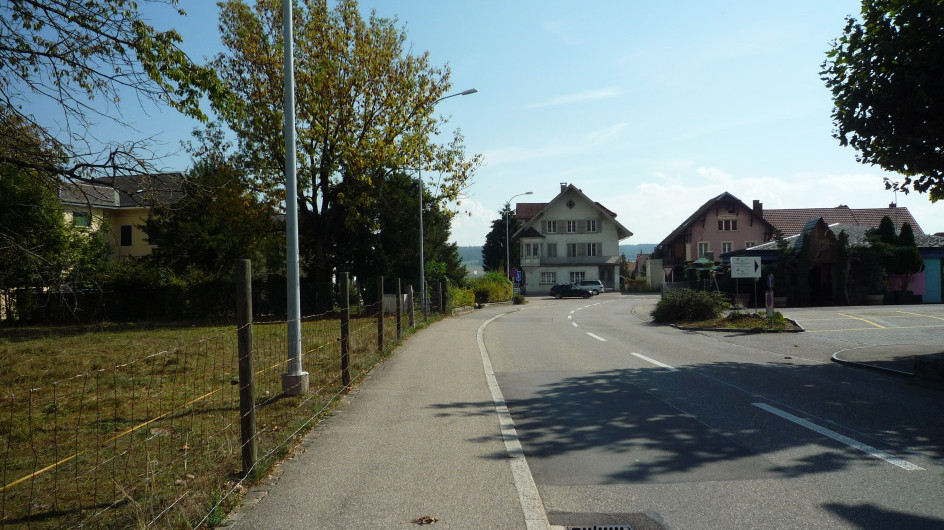 Dorfstrasse vorher