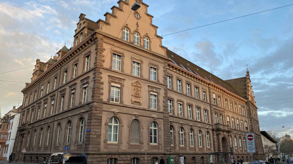 Basel, Alte Gewerbeschule - Instandsetzung und Erweiterung