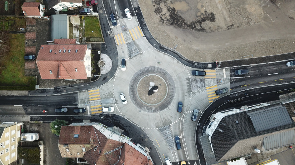 Fertiger Kreisel Kreuzplatz Derendingen