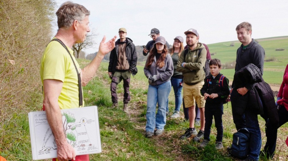 Gehölz- und Wildheckenpflege in Bibern