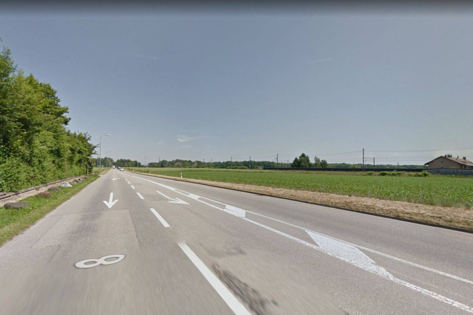 Luterbachstrasse ausgangs Zuchwil mit Blick in Richtung KEBAG und Luterbach