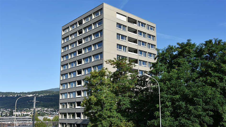 Biel Hochhaus Mettlenweg 66, nach der Sanierung