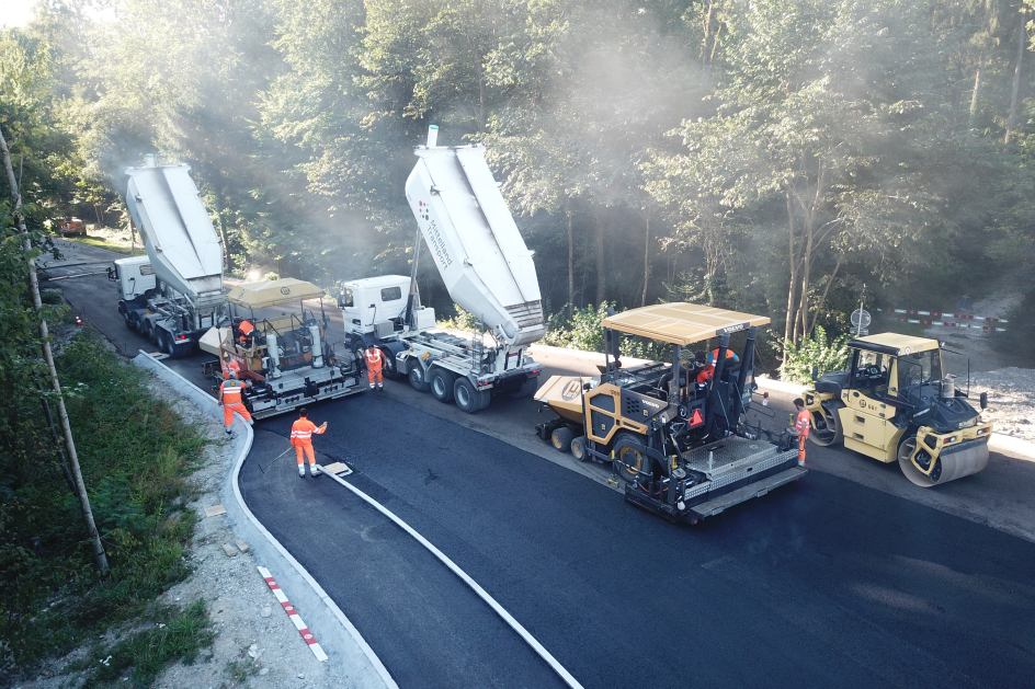Belagseinbau Waldaustrasse