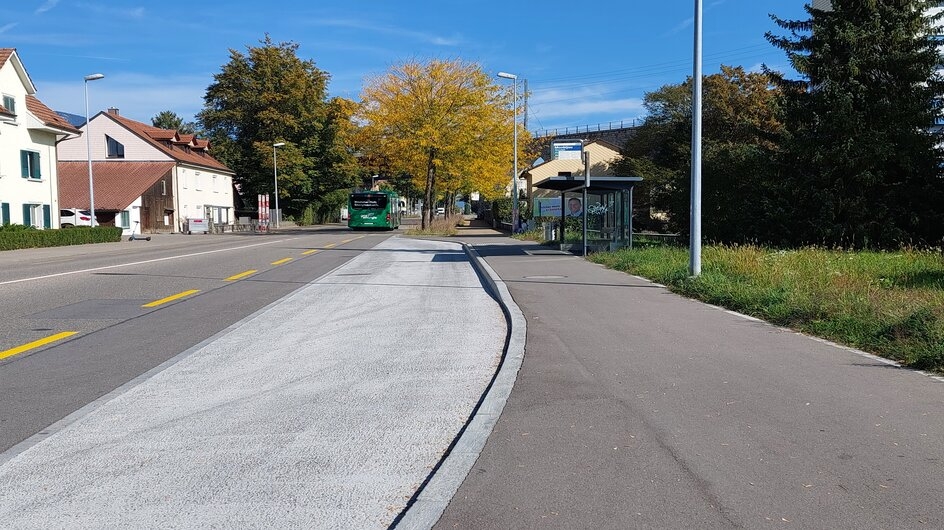 Sanierte Busbucht gemäss BehiG