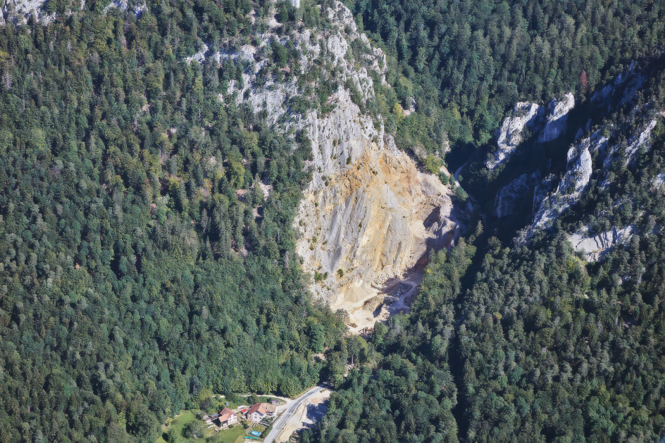 Satte 460'000 m3 müssen hier umweltverträglich aufgefüllt werden. 